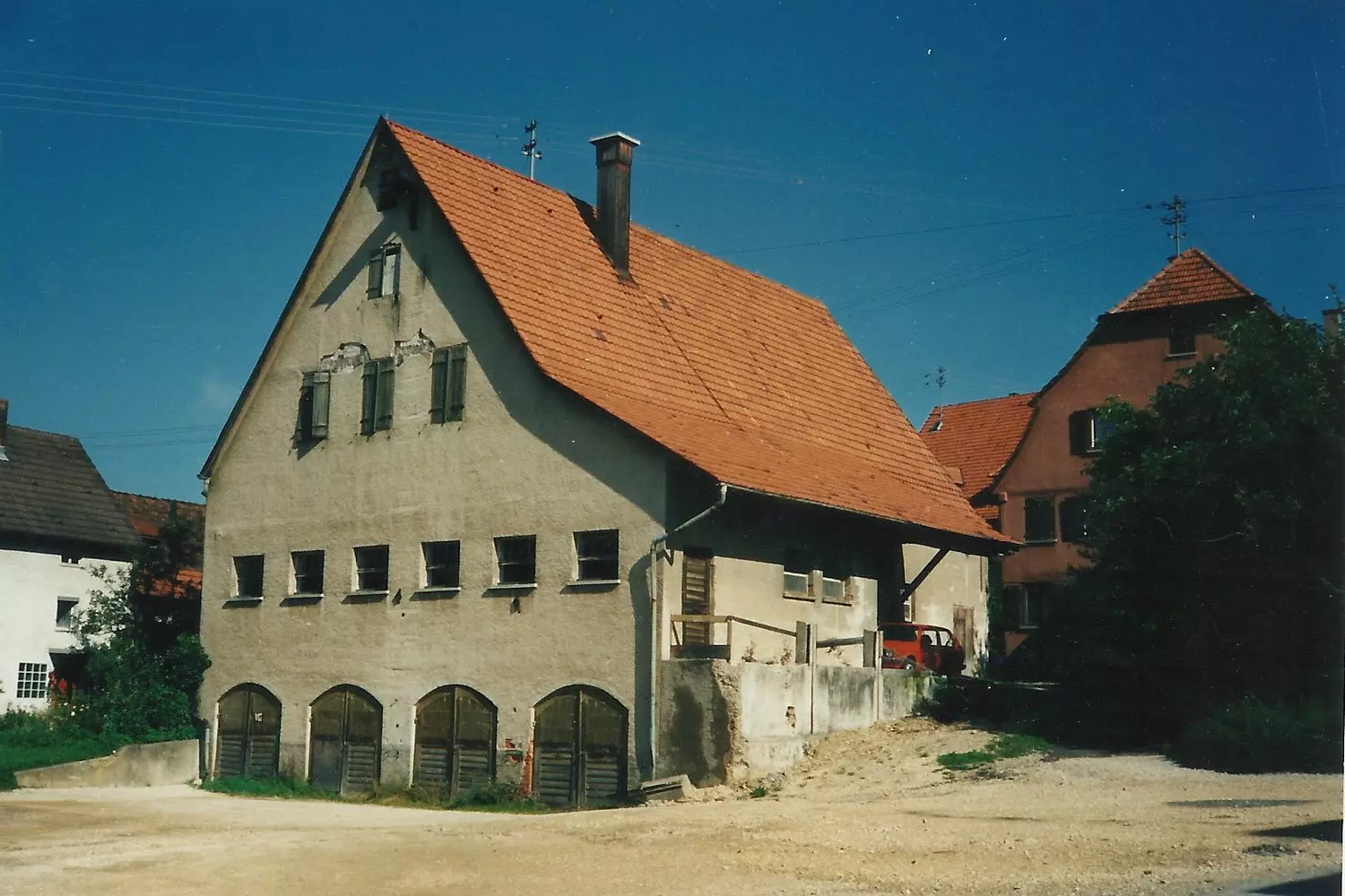 Bürgerhaus und alter Farrenstall – Hauptstraße 1A, Schlierbach